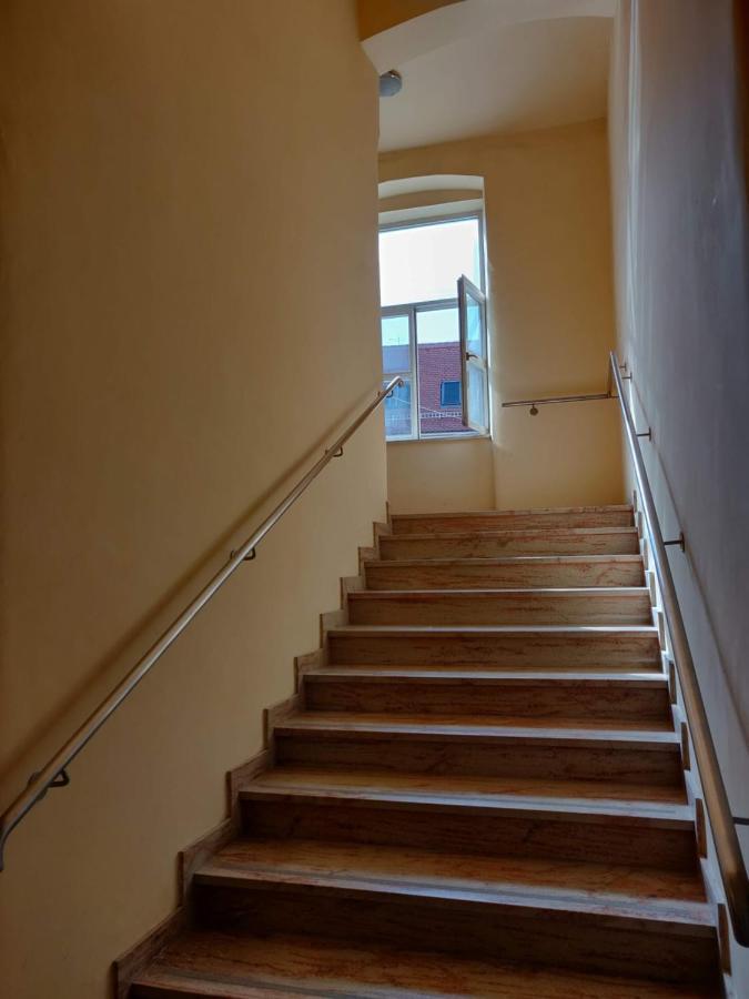 Metropolis Apartments Zagreb Bagian luar foto